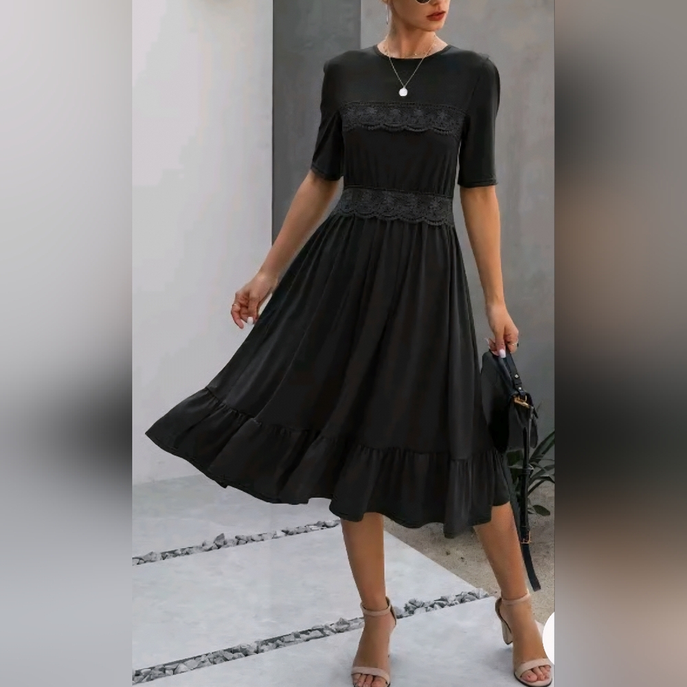 Elegant Black Lace Trim Dress